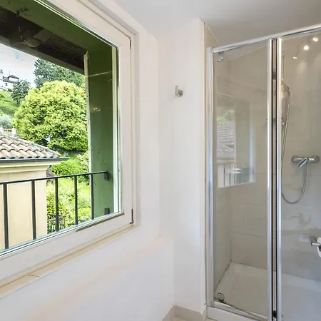 Le Gemme-1 By Interhome Lejlighed Meina