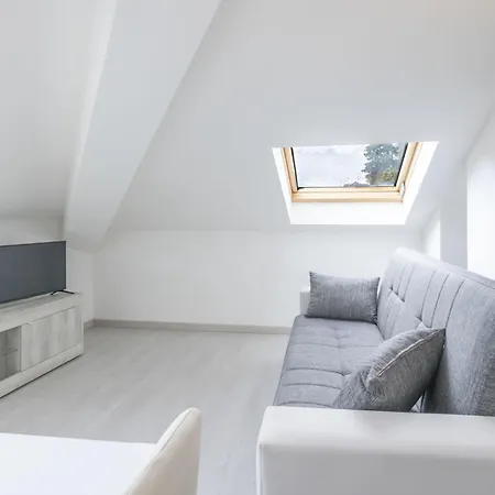 Le Gemme-1 By Interhome * Meina